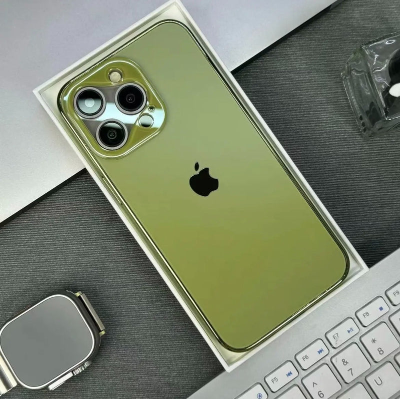 Capinha Protetora para iPhone - Design Único em Acrílico Fosco e Vidro Temperado